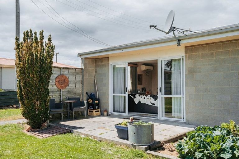 Photo of property in 62 Ajax Street, Milton, 9220