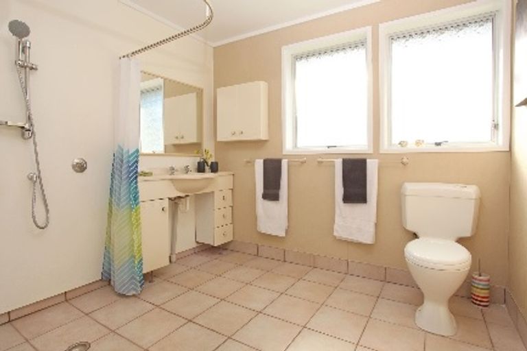 Photo of property in 108 Whatawhata Road, Dinsdale, Hamilton, 3204