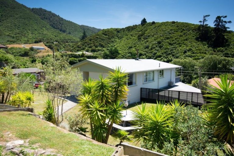 Photo of property in 82 Scotland Street, Picton, 7220