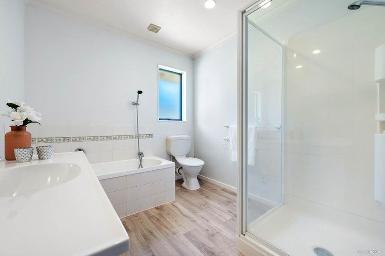 Photo of property in 3 Lizzie Lane, Clover Park, Auckland, 2019