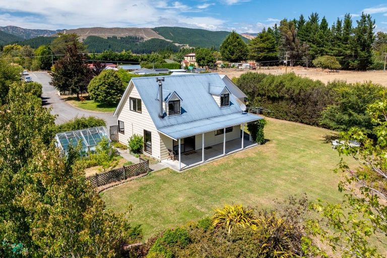 Photo of property in 10 Fishtail Vue, Wairau Valley, Blenheim, 7271