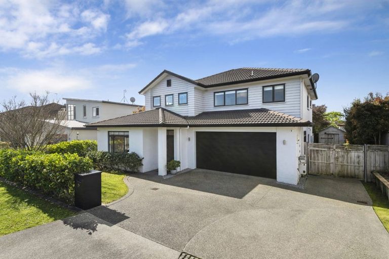Photo of property in 29 Laurel Oak Drive, Schnapper Rock, Auckland, 0632