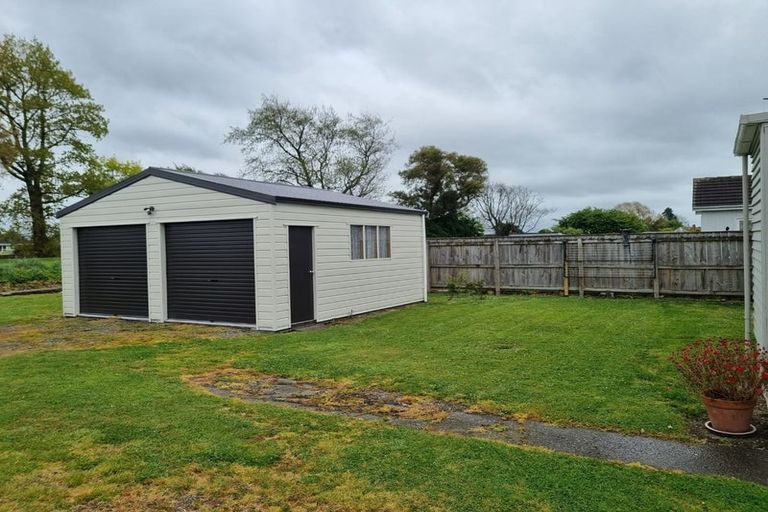 Photo of property in 62 Ellesmere Crescent, Highbury, Palmerston North, 4412