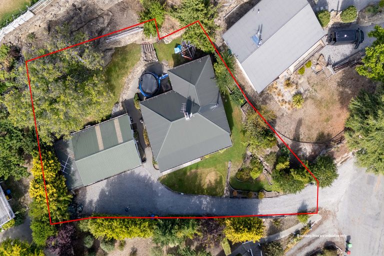 Photo of property in 9 Old Bridge Road, Bridge Hill, Alexandra, 9320