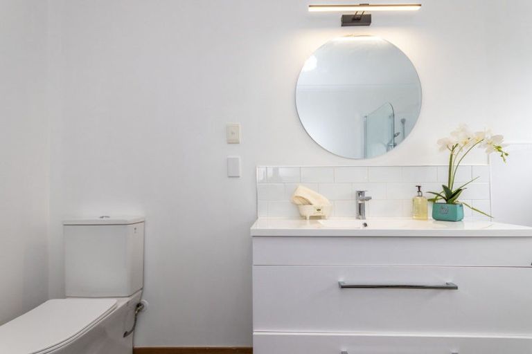 Photo of property in 5 Airport Drive, Milson, Palmerston North, 4414