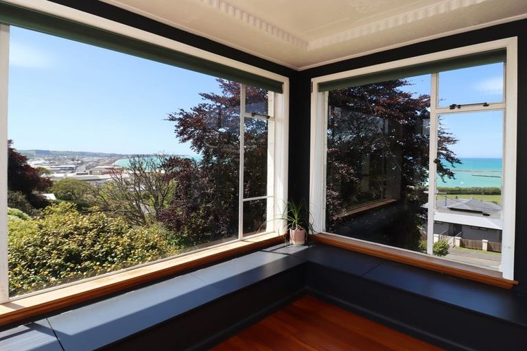 Photo of property in 72 Tees Street, South Hill, Oamaru, 9400