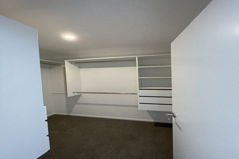 Photo of property in 46 Sunningdale Street, Wattle Downs, Auckland, 2103