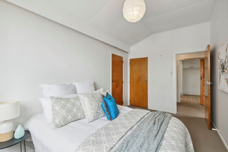 Photo of property in 20 Bouverie Street, Petone, Lower Hutt, 5012