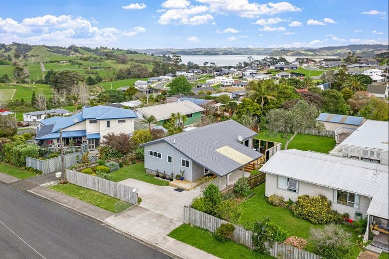 Photo of property in 2 Brigitte View, Snells Beach, 0920