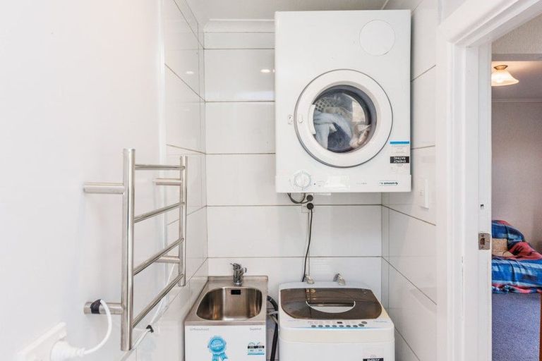 Photo of property in 1/288 College Street, West End, Palmerston North, 4410