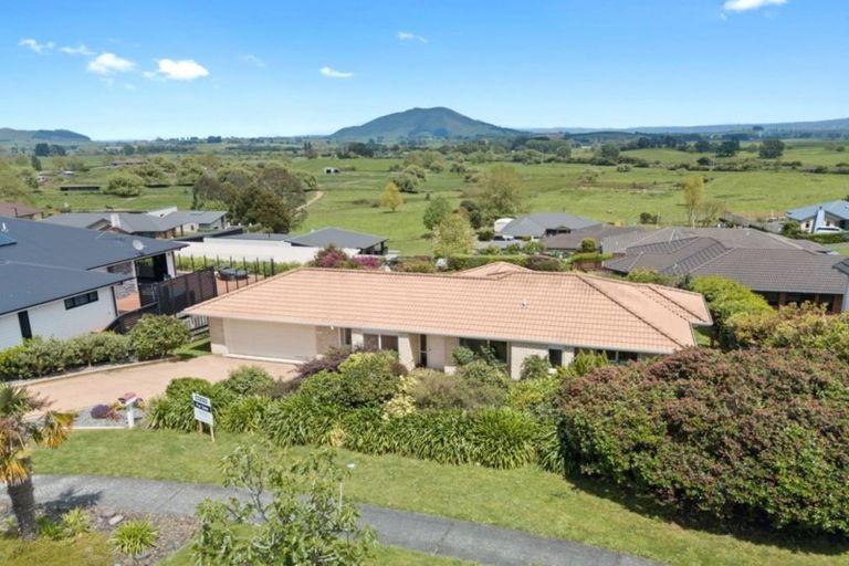 Photo of property in 211 Mountain View Drive, Te Awamutu, 3800