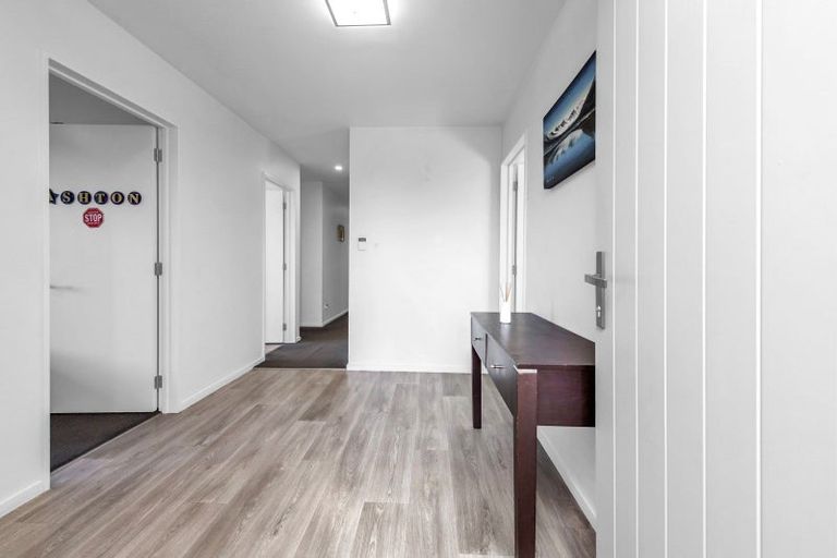 Photo of property in 48c Lewis Crescent, Rolleston, 7614