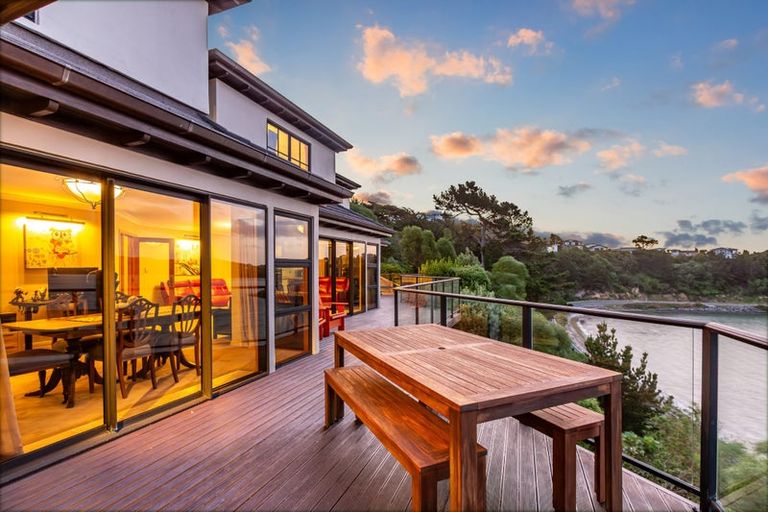 Photo of property in 15 The Layline, Whitby, Porirua, 5024