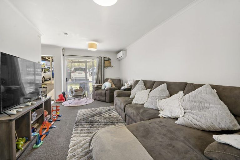 Photo of property in 18/94 Glengarry Road, Glen Eden, Auckland, 0602