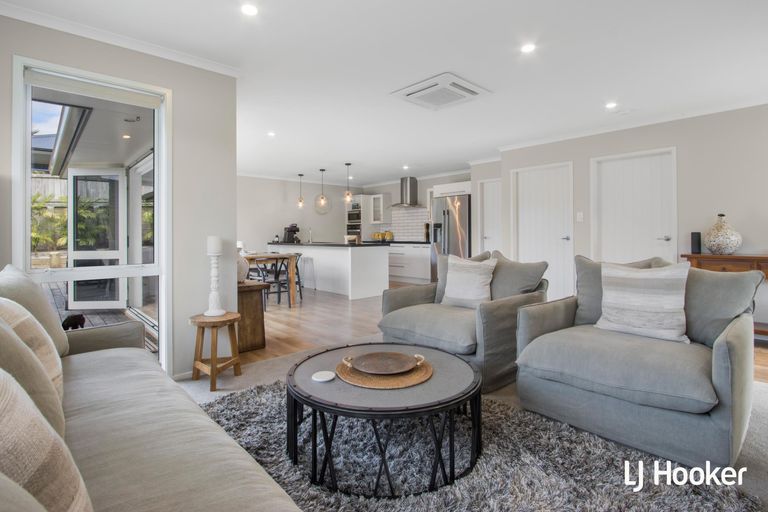 Photo of property in 29 Browns Drive, Waihi Beach, 3611