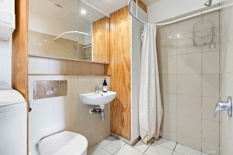 Photo of property in First House Apartments, 2/4 Frederick Street, Te Aro, Wellington, 6011
