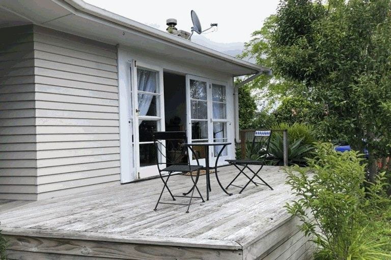 Photo of property in 43 Wharf Road, Te Atatu Peninsula, Auckland, 0610
