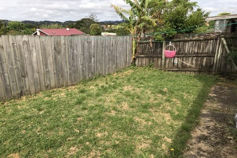 Photo of property in 2/65 Astley Avenue, New Lynn, Auckland, 0600
