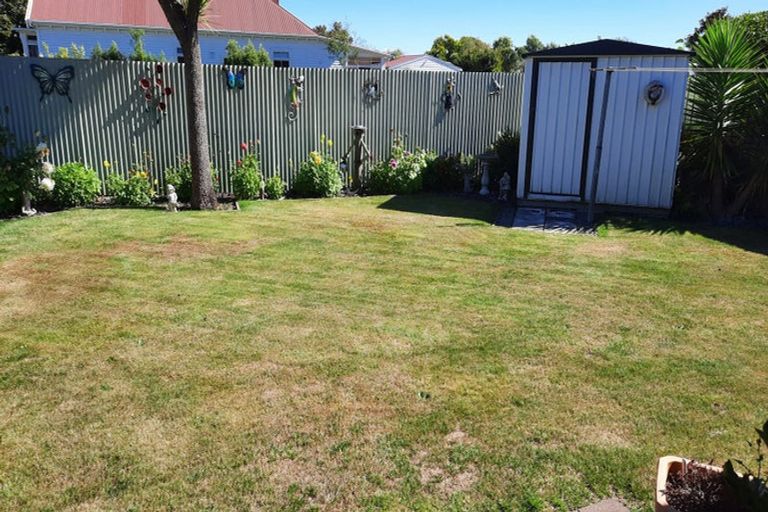 Photo of property in 2/98 Domain Terrace, Spreydon, Christchurch, 8024