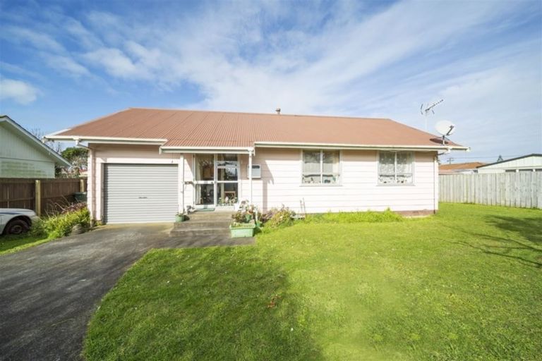 Photo of property in 21a Acourt Street, Hawera, 4610
