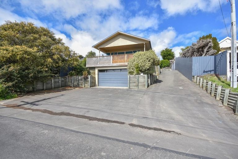 Photo of property in 44 Oxley Crescent, Broad Bay, Dunedin, 9014