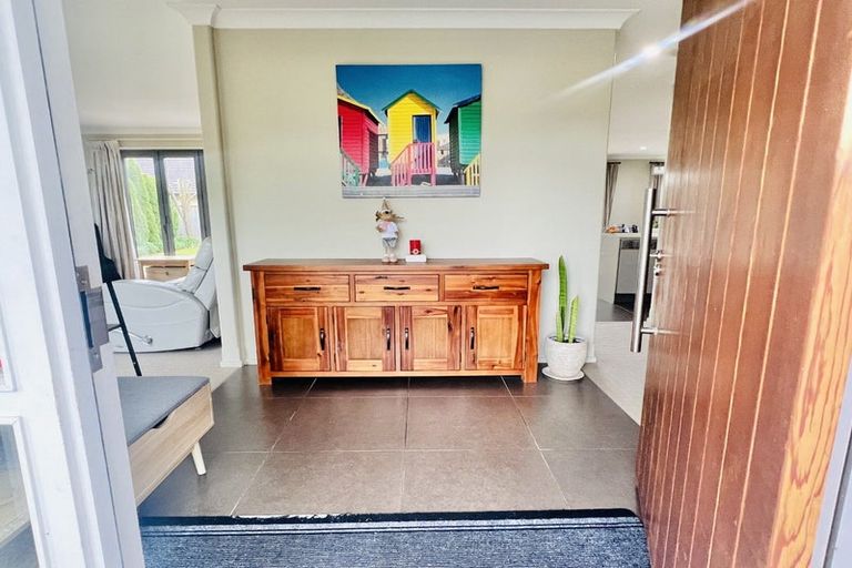 Photo of property in 5 Roullet Lane, Yaldhurst, Christchurch, 8042