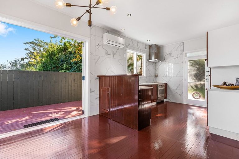 Photo of property in 90 Kawaha Point Road, Kawaha Point, Rotorua, 3010