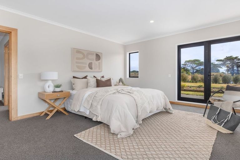 Photo of property in 630 Muhunoa Road West, Ohau, Levin, 5570