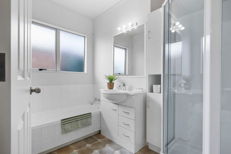 Photo of property in 10a Powhiri Avenue, Kensington, Whangarei, 0112