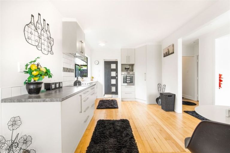 Photo of property in 14 Daytona Road, Henderson, Auckland, 0610