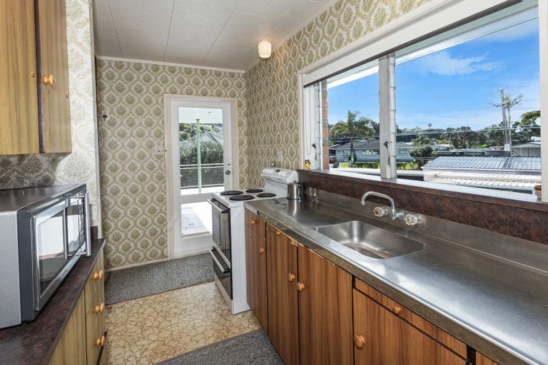 Photo of property in 4 Papaka Road, Ngunguru, Whangarei, 0173