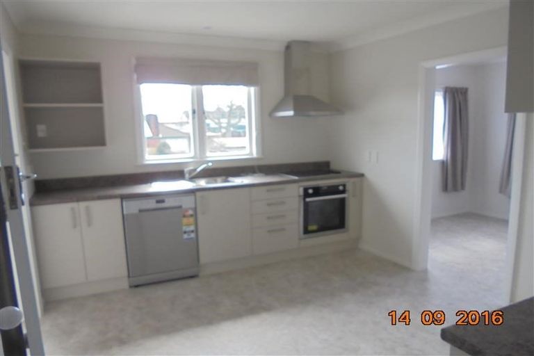 Photo of property in 7 Hogan Street, Pukekohe, 2120