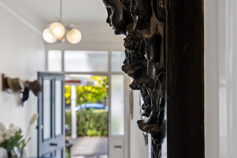 Photo of property in 131 Somerfield Street, Somerfield, Christchurch, 8024