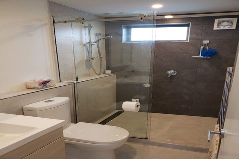 Photo of property in 361 Marine Parade, New Brighton, Christchurch, 8061