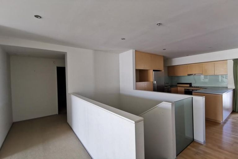 Photo of property in Sanctum Apartment, 10 Ebor Street, Te Aro, Wellington, 6011