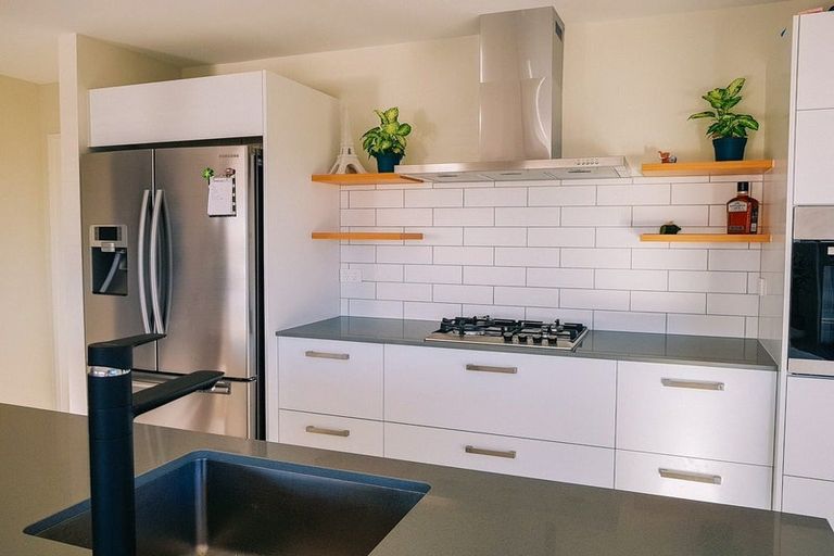 Photo of property in 25 Woodridge Drive, Stanmore Bay, Whangaparaoa, 0932