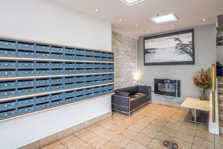 Photo of property in Terrace Garden Apartments, 5a/120 The Terrace, Wellington Central, Wellington, 6011