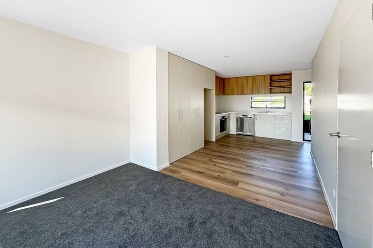 Photo of property in 3/42 Brandon Road, Glen Eden, Auckland, 0602
