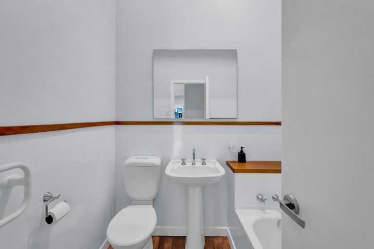 Photo of property in 44 Dorset Avenue, Westown, New Plymouth, 4310