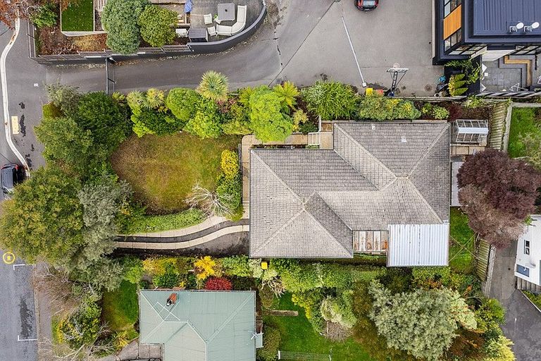 Photo of property in 54 Balmacewen Road, Maori Hill, Dunedin, 9010