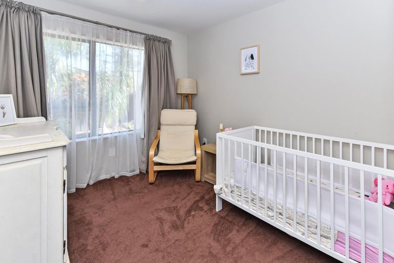 Photo of property in 44 Pinehurst Place, Wattle Downs, Auckland, 2103