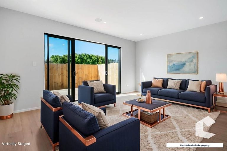 Photo of property in 27 Puhikawa Street, Massey, 0614