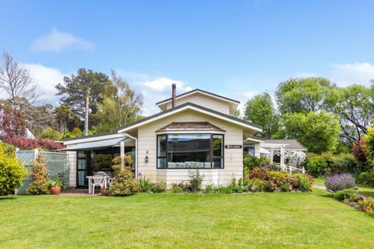 Photo of property in 7 Parekarangaranga Street, Motuoapa, Turangi, 3382