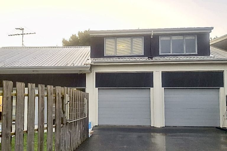 Photo of property in 630 Beach Road, Browns Bay, Auckland, 0630
