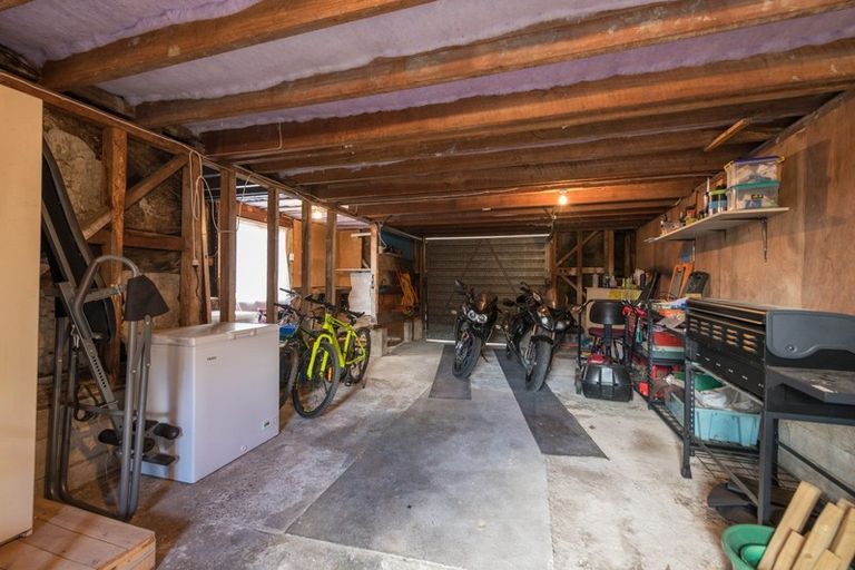 Photo of property in 121 Waimea Road, Nelson South, Nelson, 7010