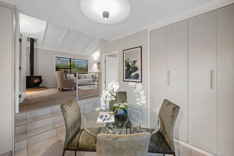 Photo of property in 92 Braemar Road, Castor Bay, Auckland, 0620