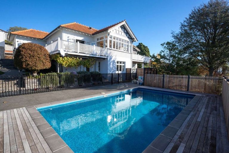 Photo of property in 46 Macmillan Avenue, Cashmere, Christchurch, 8022