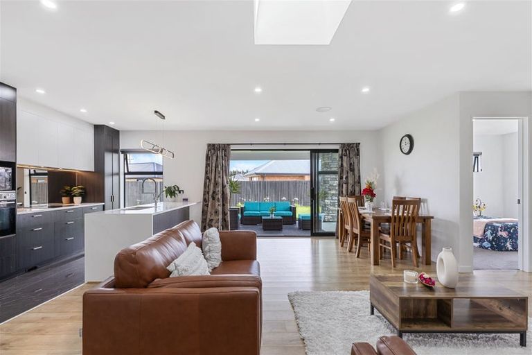 Photo of property in 10 Goodland Place, Rolleston, 7614