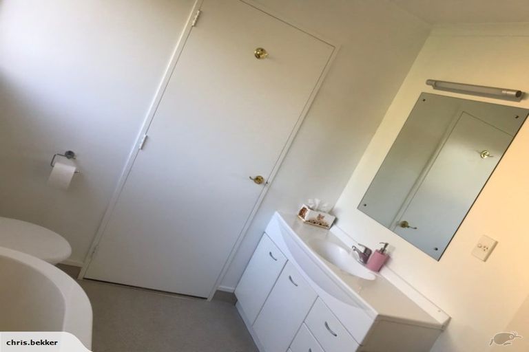 Photo of property in 8 Graham Street, Shannon, 4821