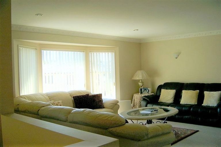 Photo of property in 84 Killybegs Drive, Pinehill, Auckland, 0632